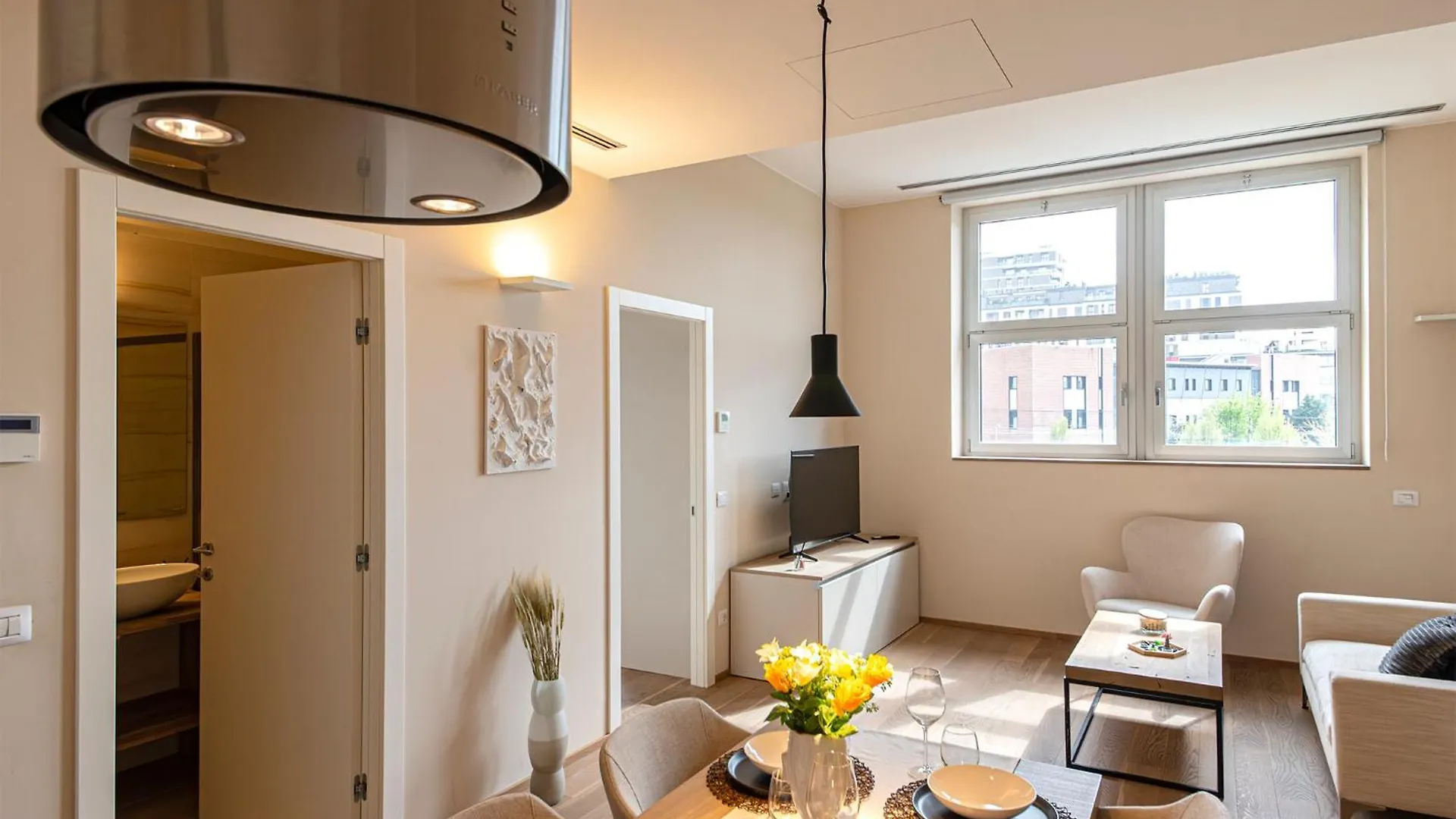 Ideal Rent - Lucini 19 Milano Lägenhet